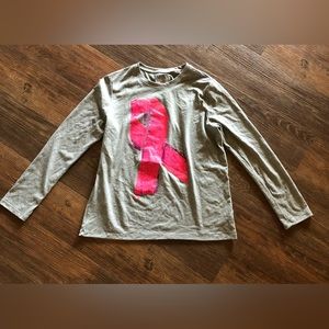 Under Armour YXL girls shirt